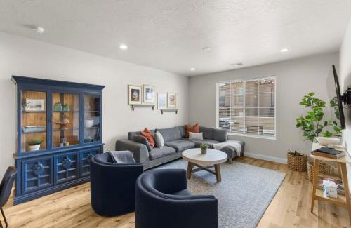 Washington House | Escondido Escape Steps To Pickleball