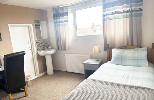 Southsea Hotel | Esk Vale Guest House