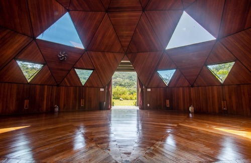 Florianopolis House | Espaço Encantador Integrado A Natureza Para SEU Evento
