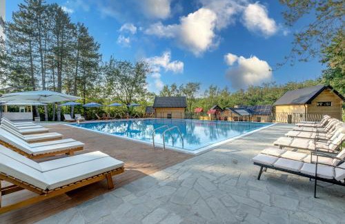 Banatski Karlovac House | Espacio Resort - Pool & Spa
