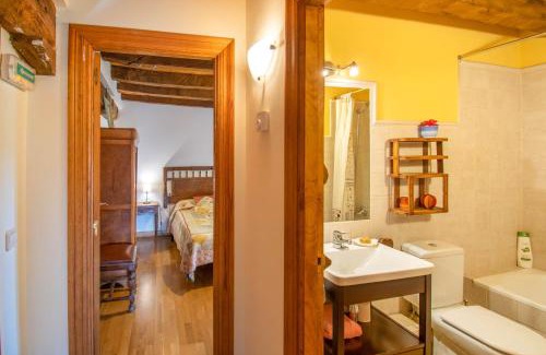 Saragueta Apartment | Espacioso apartamento en el Pirineo Navarro