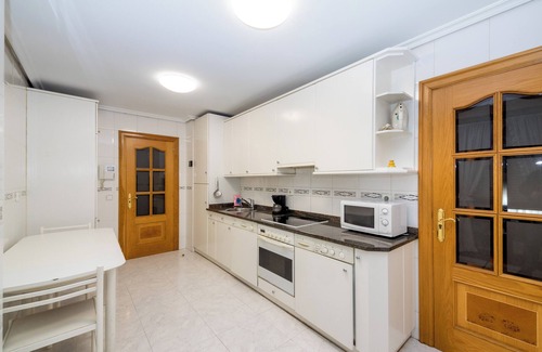 Ermitagana Apartment | Espacioso y Acogedor Apartamento en Pamplona