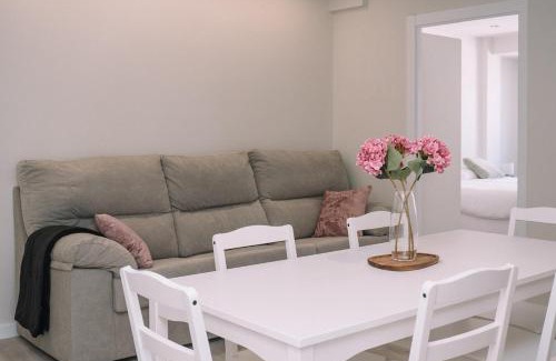 Santiago de Vigo Apartment | Espectacular moderno y céntrico by CABANA Rentals