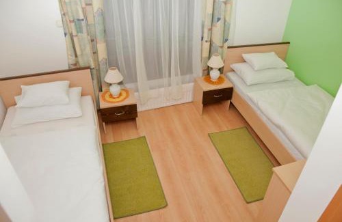 Nepszinhaz negyed Hotel | Esprit Hotel