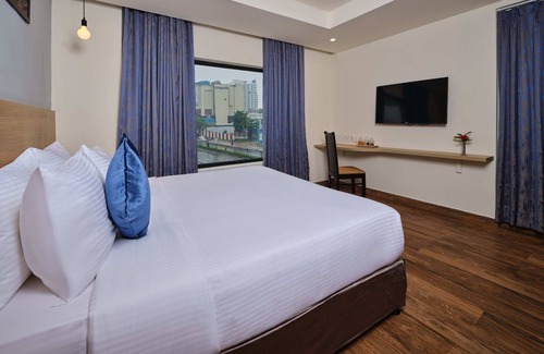 Karappakam Hotel | Essentia Premier Hotel Chennai OMR