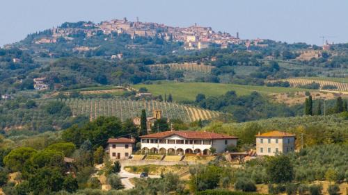 Cervognano Montenero Apartment | ESSENZA di TOSCANA apartment with view