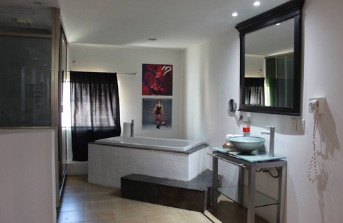 Punta Cancun Hotel | Essenzia de Cancun