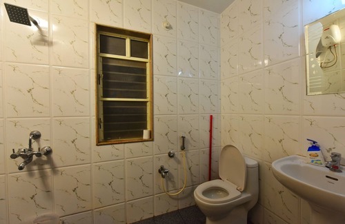 Mazal Waddo Apartment | Estella, Pamela Palms, 1BHK Fully Furnished Apt close to Anjuna Beach