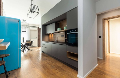 Thessaloniki City Centre Apartment | Estelle: Grand 2-BD + 2 bath center apt
