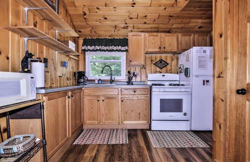 St Germain Cottage | Estrold's Cabin- Red Oak Cabin