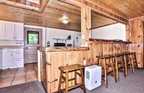 St Germain Cottage | Estrold's Resort Sno-Drift