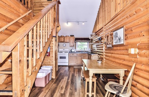 St Germain Cottage | Estrold's Resort-White Oak