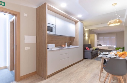 Castanos Apartment | ESTUDIO 8 by HiBilbao