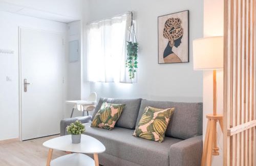 Triana Apartment | Estudio Jacuzzi con Encanto en Triana