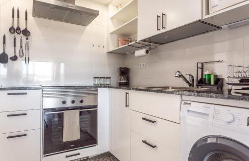 L'Escala Apartment | Estudio Piña Colada