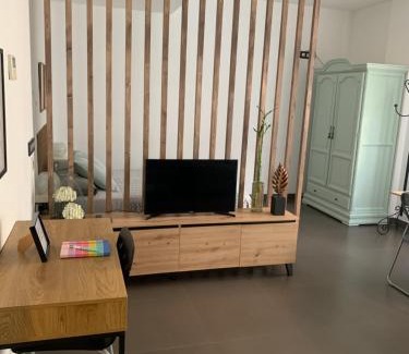 Los Agustines Apartment | Estudio Puerta del Sol