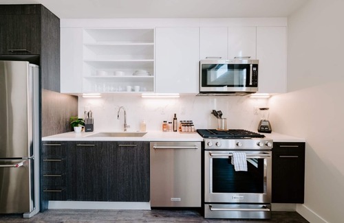 Highland Condo | Estudio Tranquilo Modern Loft | Zuni Lofts