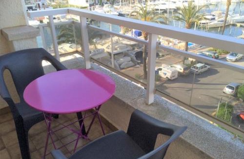 Empuriabrava Apartment | estudio vistas marina y mar ref 295