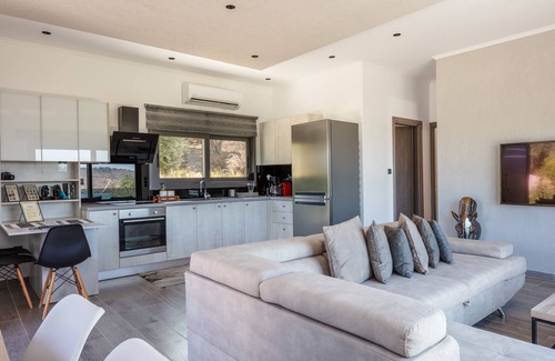 Tsikalaria Cottage | ÉTHAFOS Luxury Apartment