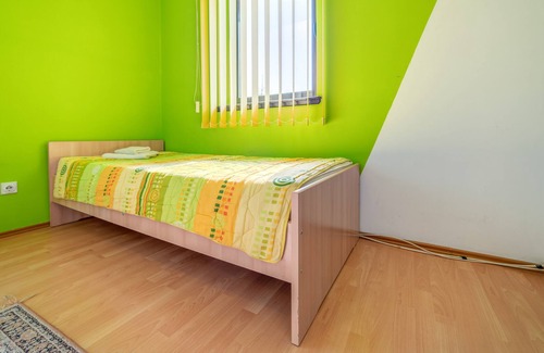 Zlatibor Apartment | Ethno House Family Apartment With Mountain View
