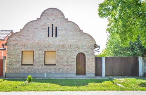 Kovacica House | etno dom "zuza"
