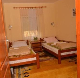 Kikinda Bed & Breakfast | Etno Kuca Paor-apartmani