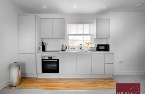 Windsor Apartment | Eton, Windsor - 1 Bedroom First Floor Apartment - Parking