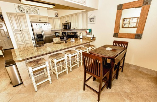 Fort Walton Beach Condo | ETW 1001: Renovated 1st Floor Convenience with a Perfect Gulf View! 2BR/2B