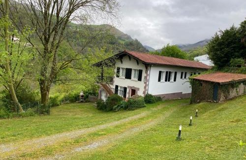 Valcarlos House | Etxezuria