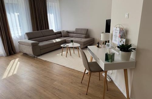 Bekescsaba Apartment | Európa Apartman Mini