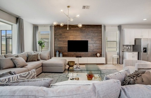 Indian Ridge Villa | EV 1560 - 9 Bed 6 Bath Villa with Screened-In Pool, Kids Custom Bedroom, Games