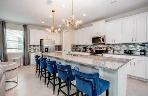 Indian Ridge Villa | EV 1560 - 9 Bed 6 Bath Villa with Screened-In Pool, Kids Custom Bedroom, Games