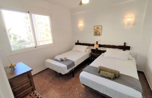 Algarrobo Apartment | Evans Realty AN 1ª línea playa & Piscina & Tenis