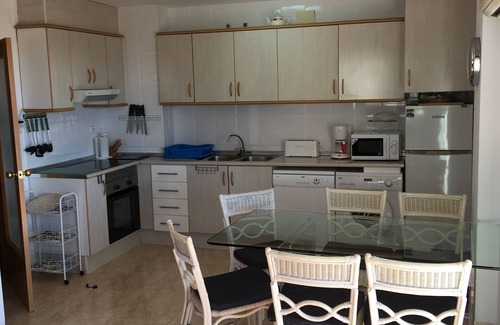 Cap de Salou Apartment | Evasion au soleil - sea and pool view - 3 bedrooms - wifi- parking