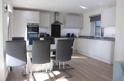 Littleham House | Eve s Corner a Comfy Modern Well Equipped Home
