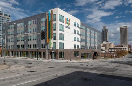 Downtown Omaha Hotel | EVEN Hotel Omaha Downtown - Old Market by IHG