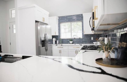 McKinney House | Event-Ready Family Getaway ~3BR Home+ Private Pool Close to Airport, DT, & F1