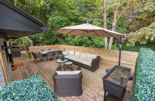 Collingwood House | Evergreen Escape
