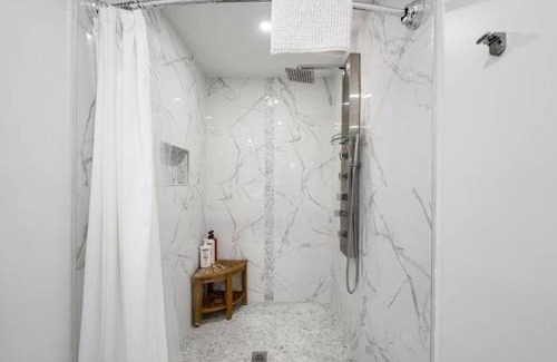 Collingwood House | Evergreen Escape