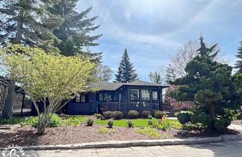 Wasaga Beach House | Evergreen Gardens Resort