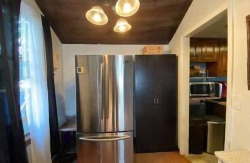 Bolton Landing Apartment | Evergreen hideawaynn