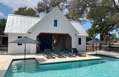 Wimberley House | Evergreen Modern Cabin