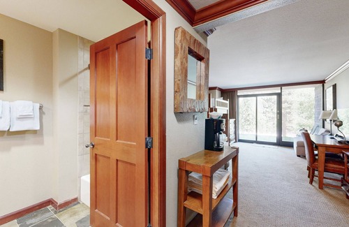 Olympic Valley Apartment | Everline Resort & Spa - ski-in/ski-out studio, pools, ice rink, gym, & tennis