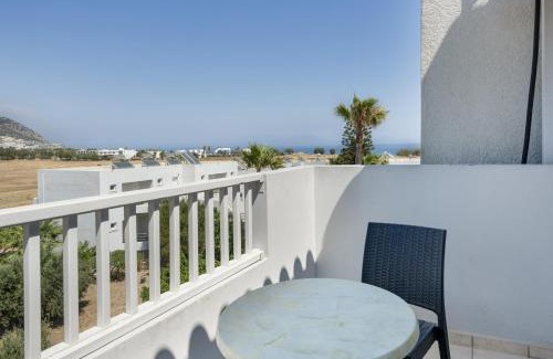 Kardamena Apartment | Evripides triple room 1