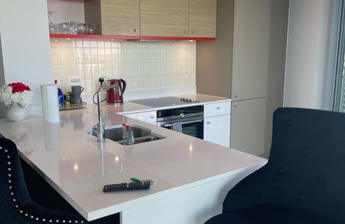 Docklands Apartment | EXCEL LUXURY TWO BEDROOM PENTHOUSE