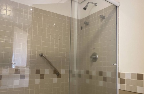 Alphaville Industrial Apartment | Excelente Flat | Wifi, Piscina, AC