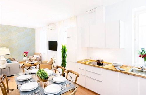 Santa Cruz Apartment | Excellent 2 bedrooms duplex in Santa Cruz Quarter. Lope de Rueda