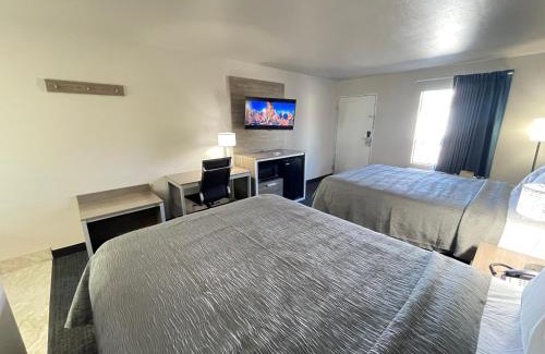 Natchez Hotel | Excellent Inn & Suites