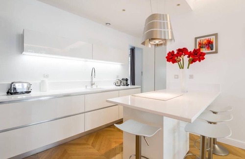 Bellecour - Hotel Dieu Apartment | Exceptional 2-bedroom apartment 74m2 Place Bellecour (Downtown)