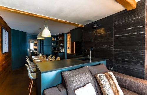 Val-Thorens Apartment | exceptional apartment for 6 people. Completely renovated by an interior designer, Warm.